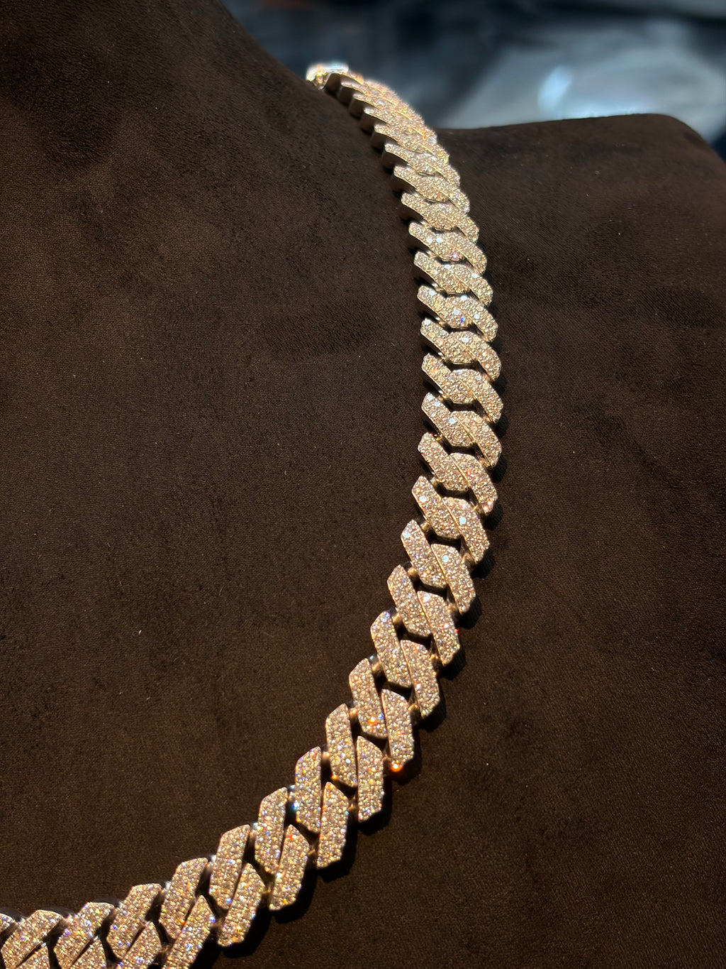 Pavé Diamond Cuban Link Chain