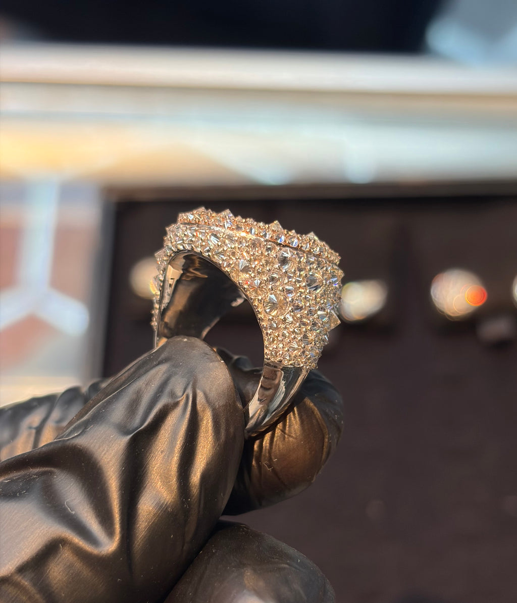 Reverse Diamond Circle Ring