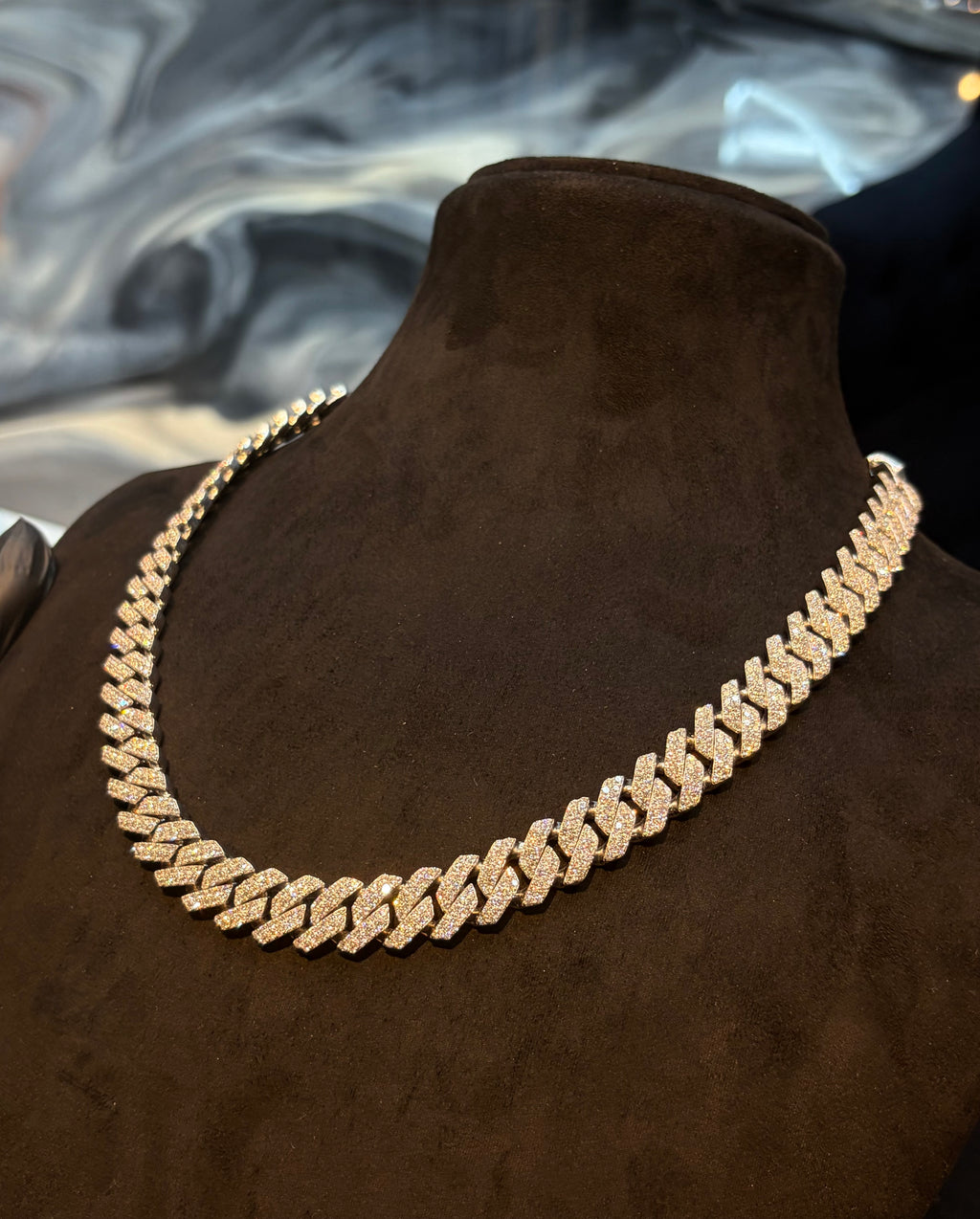 Pavé Diamond Cuban Link Chain