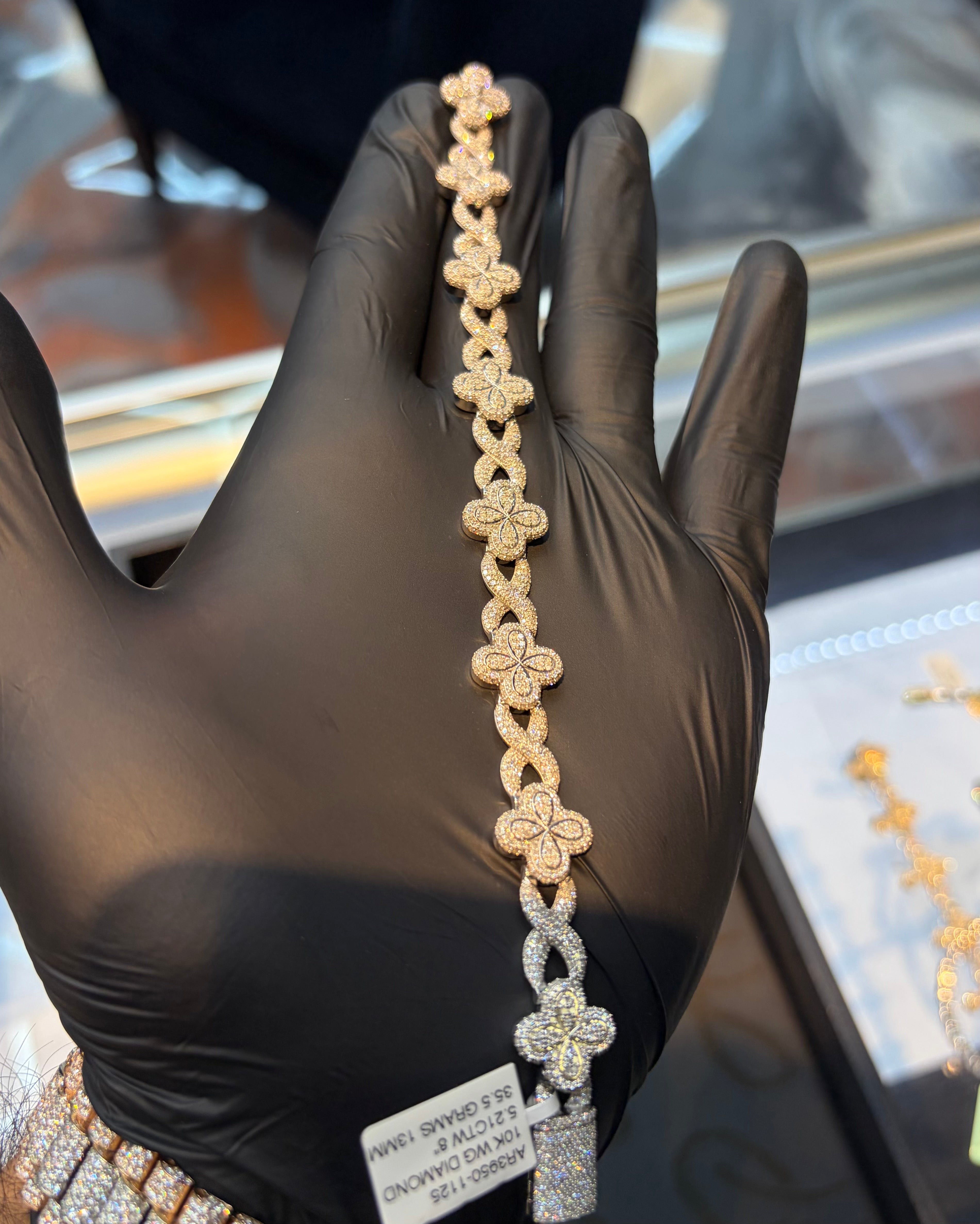 Diamond Clover Infinity Link Bracelet