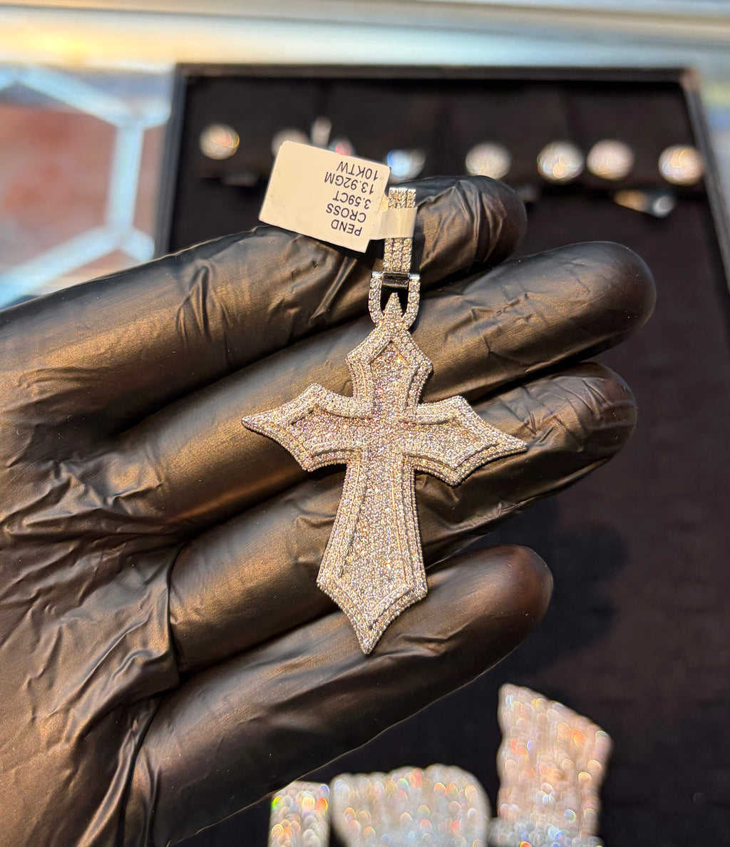 Pointed Cross Pendant